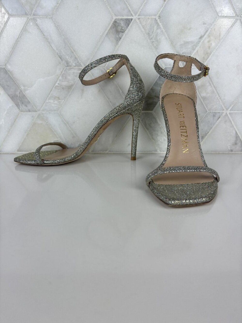 7.5 Stuart Weitzman Nudistcurve 100 Heel Pump Sparkly Glitter Ankle Strap Square